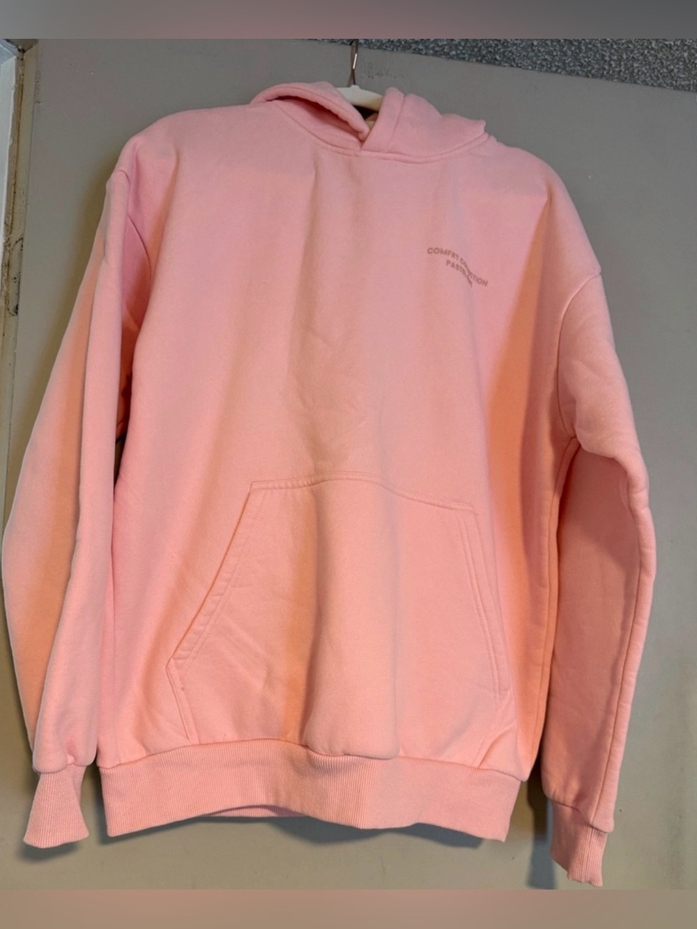 COMFRT PASTEL EDIT Pink Pullover Hoodie Sweatshirt